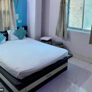  Hotel Yuvraj Grand By Wb